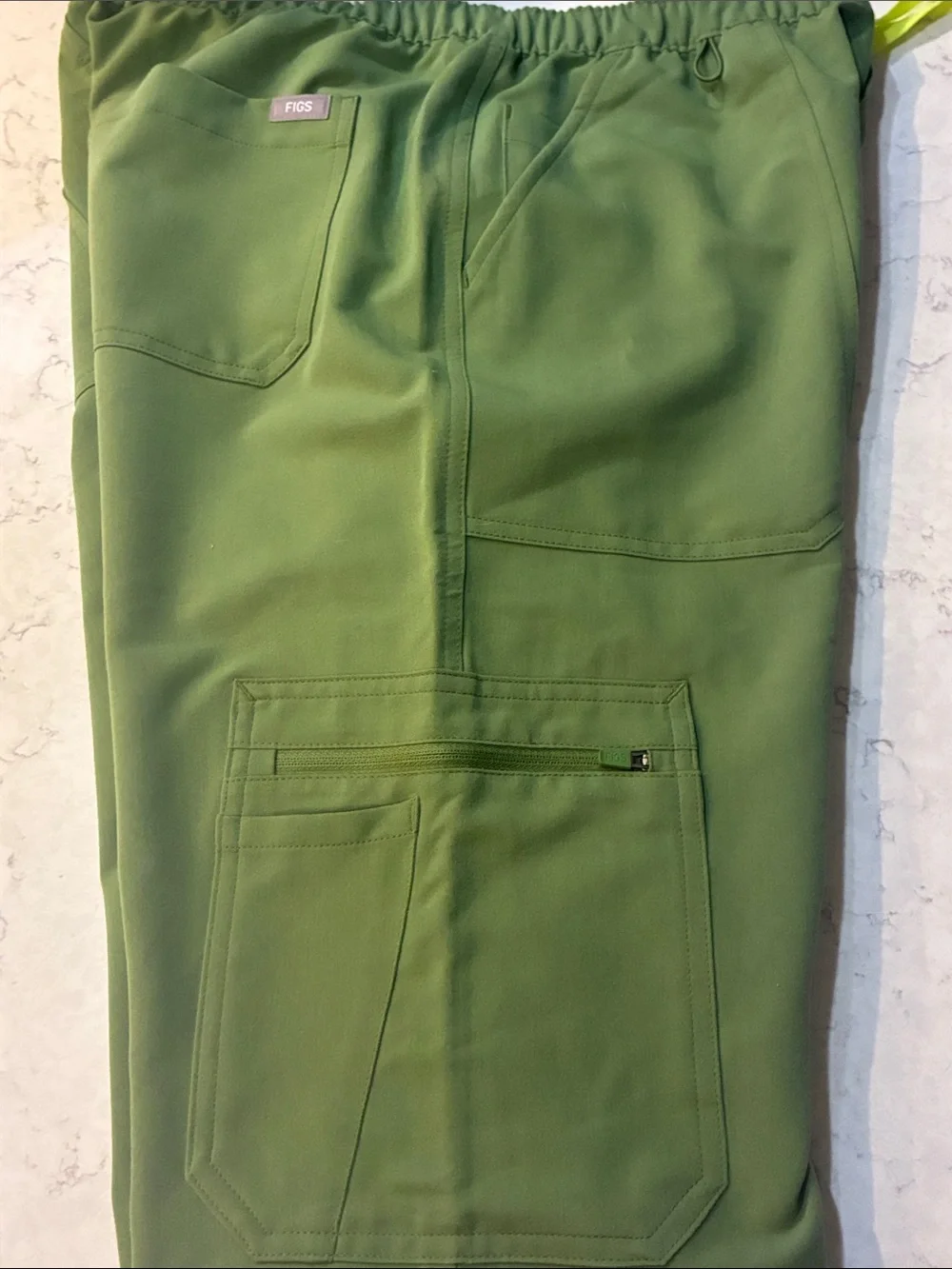 FIGS Men's Medium/Tall Cairo Olive Green Cargo Scrub Pants w/Yellow Drawstring